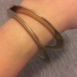 Simple chic gold bracelet pair